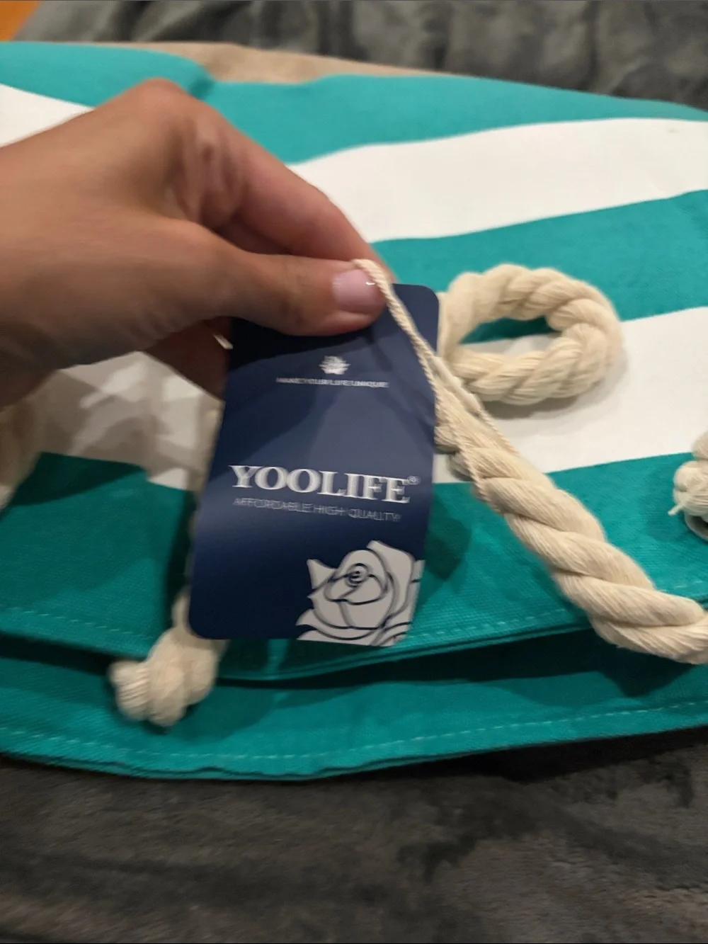☀️🏝️ YOOLIFE NEW  WITH TAGS STRIPED BEACH BAG WITH TOILETRY BAG - initial “L”